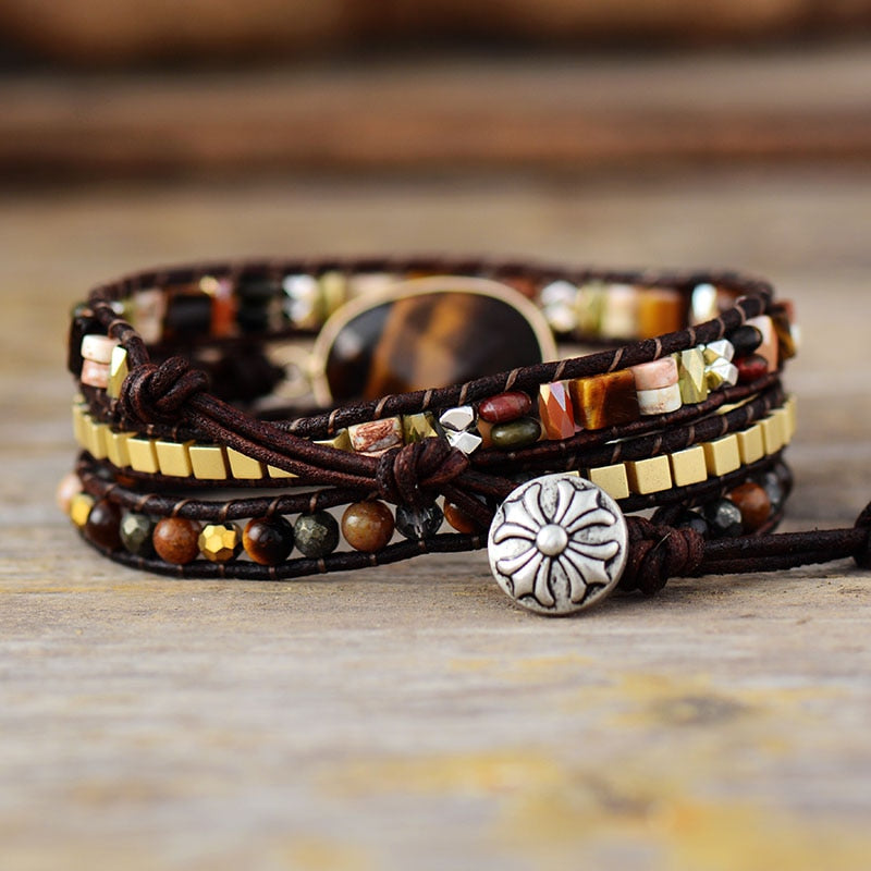 LEATHER THREE-LAYER BRACELET WITH TIGER EYE STONE