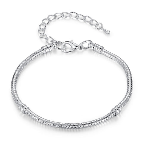 THE CLASP Snake-Chain Metal Charm Bracelet