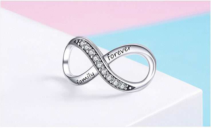 FAMILY FOREVER Infinity Sterling Silver Charm