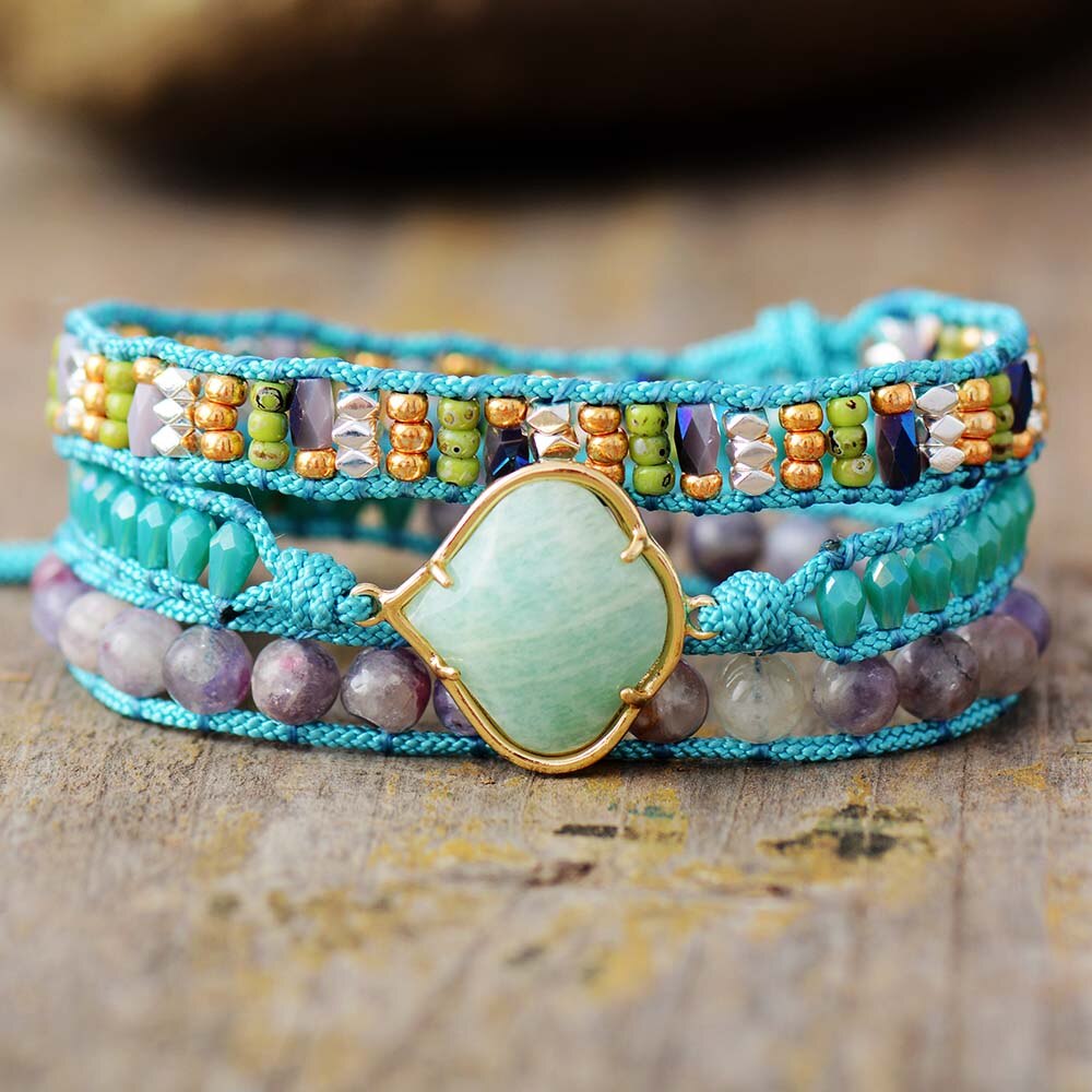 LACE WRAP BRACELET WITH TOURMALINE STONE