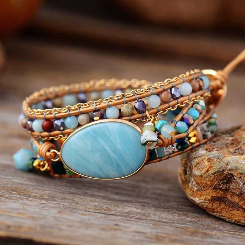 MULTILAYERED LEATHER WRAP BRACELET WITH AMAZONITE